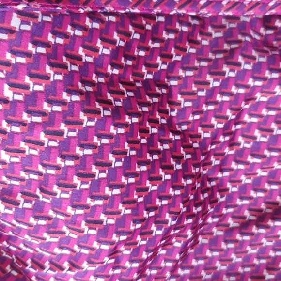 LEITH PINK PLUMIER FRANCES GEO SILKY BLOUSE/BODYSUIT SZ XS - Picture 4 of 7